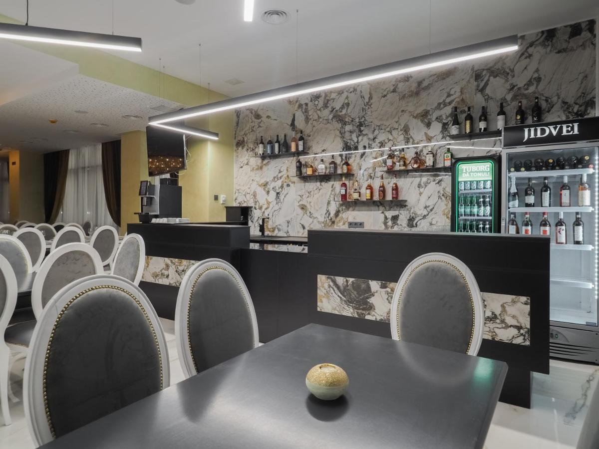 Hotel Anastasia Sibiu Extérieur photo